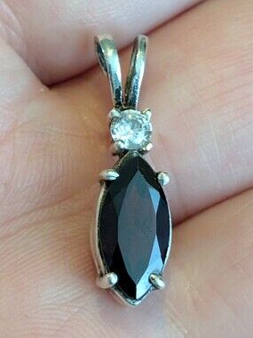 Vintage Marquis Cut Mozambique Garnet, 925 Sterling Silver Pendant